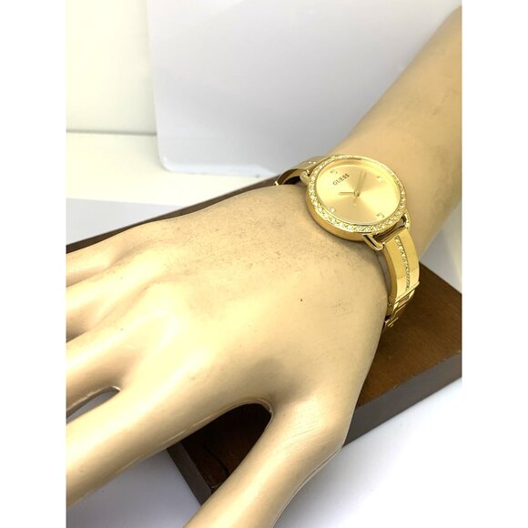 Guess Women\'s Watch GW0022L2 Quartz Gold Dial Gemmed Stainless Steel 30mm main image 8